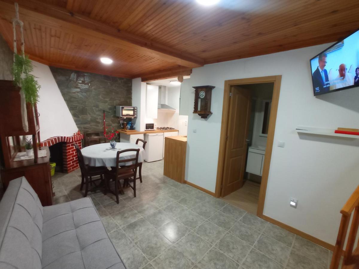 Casa Rustica Da Lavandeira Valongo dos Azeites Esterno foto